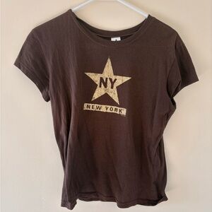 New York Women’s Graphic Tee with Star Design